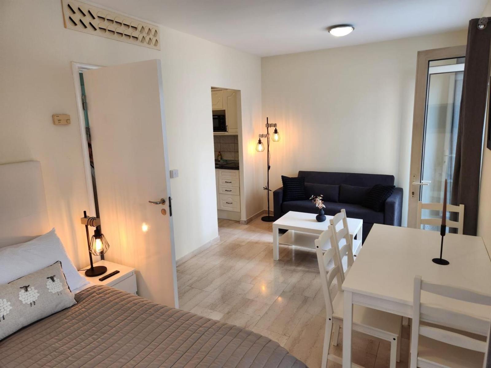 New With Ac Central Suites With Pool Access And Squash Courts! Sleeps Family Or 4 Guests Cebelitarık Dış mekan fotoğraf