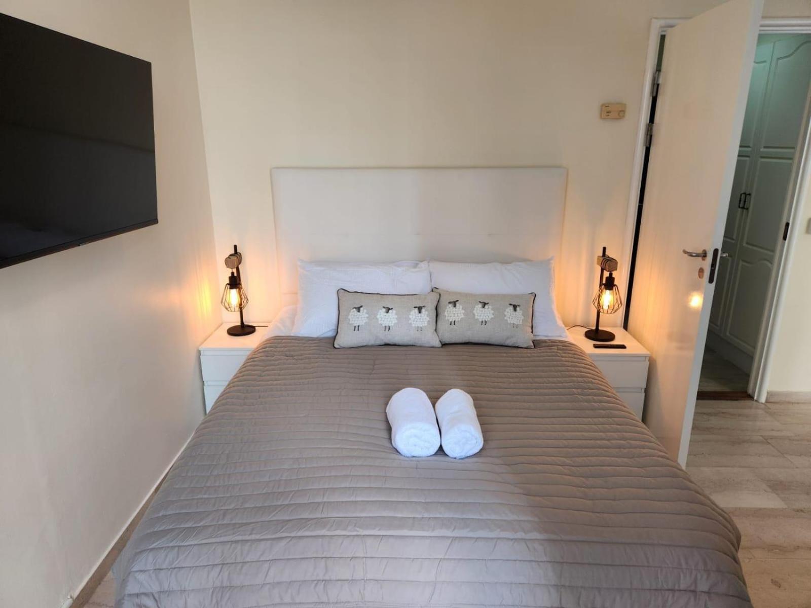 New With Ac Central Suites With Pool Access And Squash Courts! Sleeps Family Or 4 Guests Cebelitarık Dış mekan fotoğraf